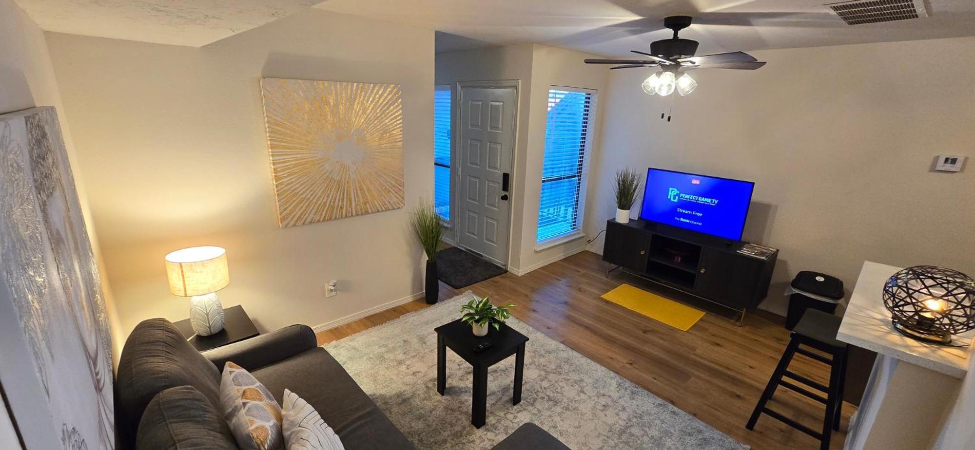 Cozy Updated Cove Of Heaven, 5Mins To Lake Hefner! Oklahoma City Exterior photo